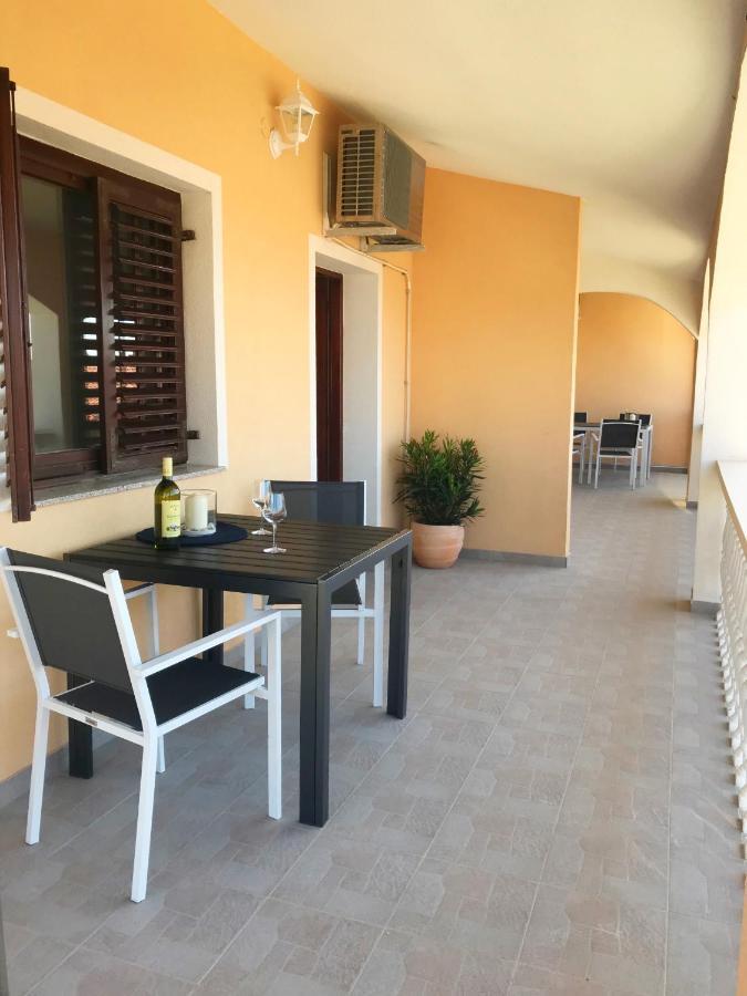 Apartmani Lavanda Vrsi Exterior photo